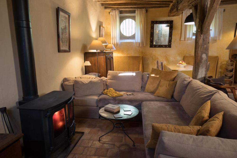 Domaine Du Ris De Feu Chambres D'Hotes De Charme Chalais  Екстер'єр фото